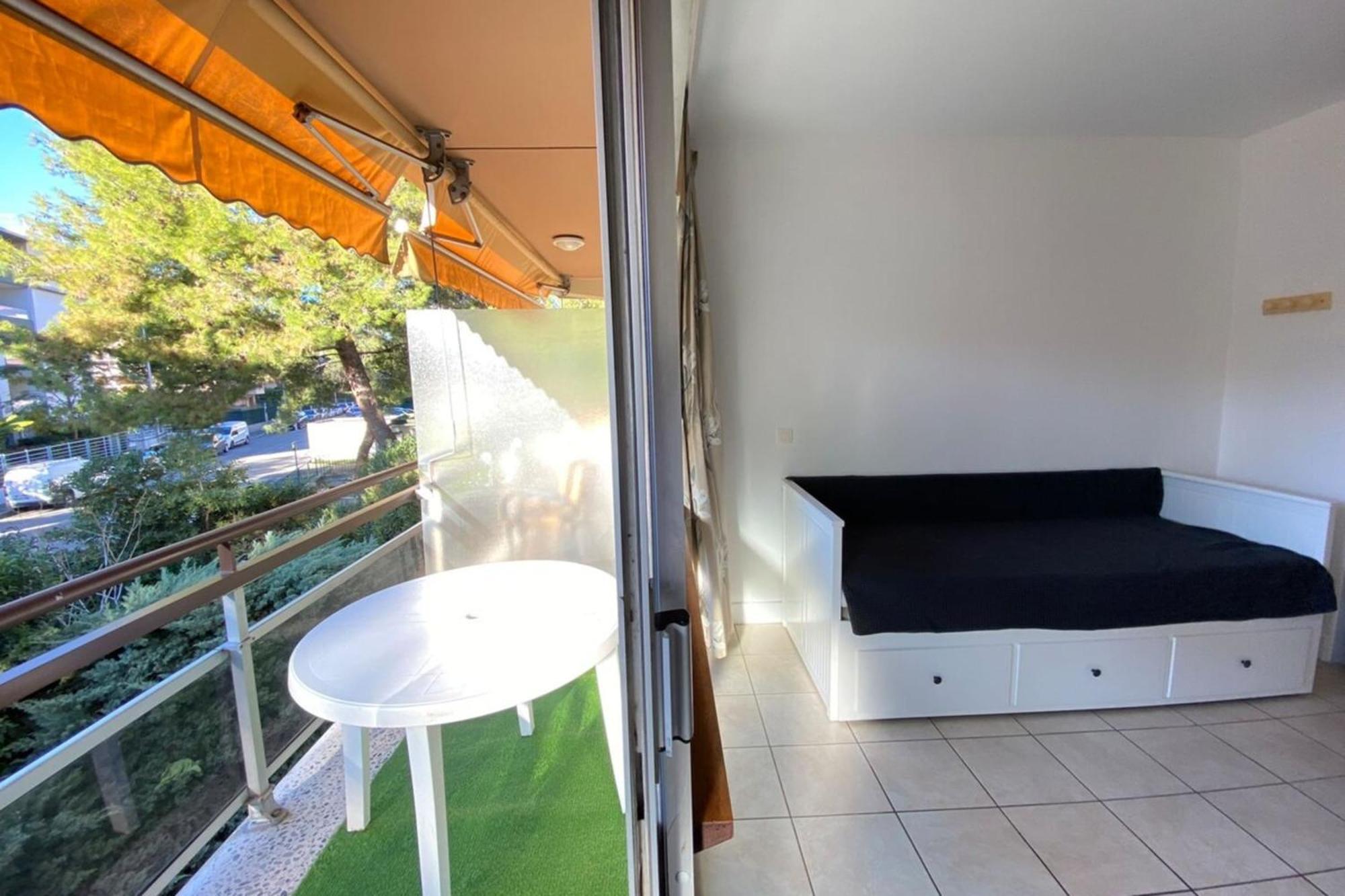 06U - Beautiful Studio In Residence - Swimming Pool And Tennis Court Saint-Laurent-du-Var Exterior foto