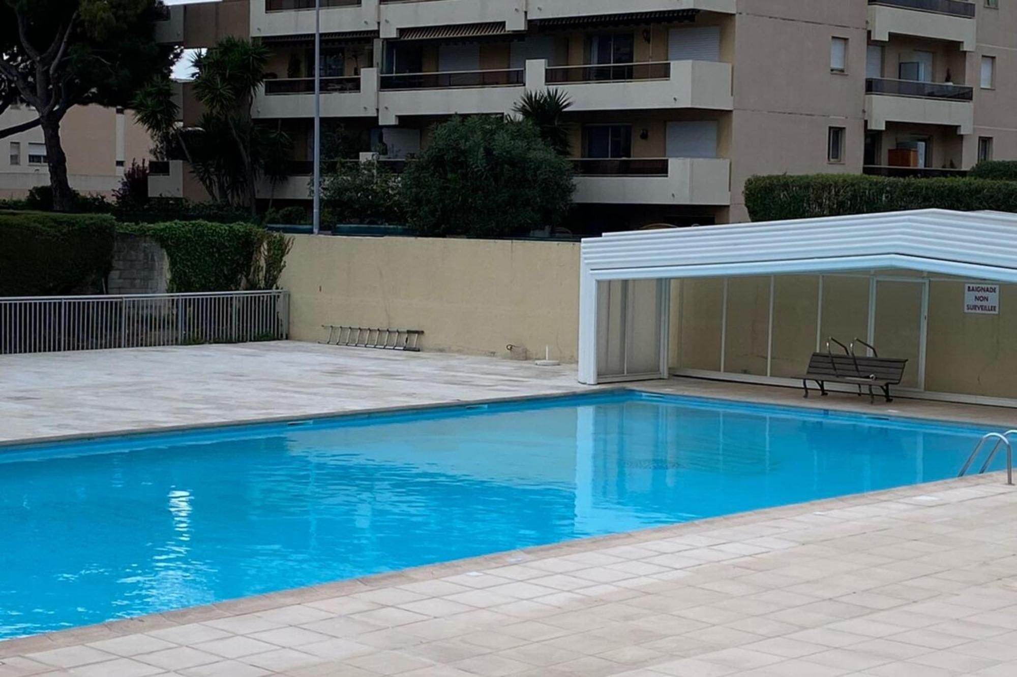06U - Beautiful Studio In Residence - Swimming Pool And Tennis Court Saint-Laurent-du-Var Exterior foto