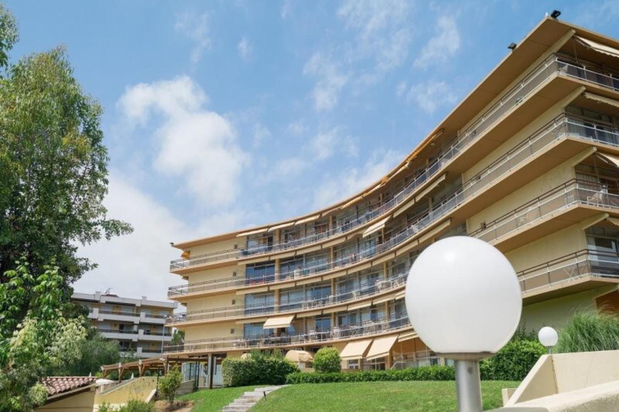 06U - Beautiful Studio In Residence - Swimming Pool And Tennis Court Saint-Laurent-du-Var Exterior foto